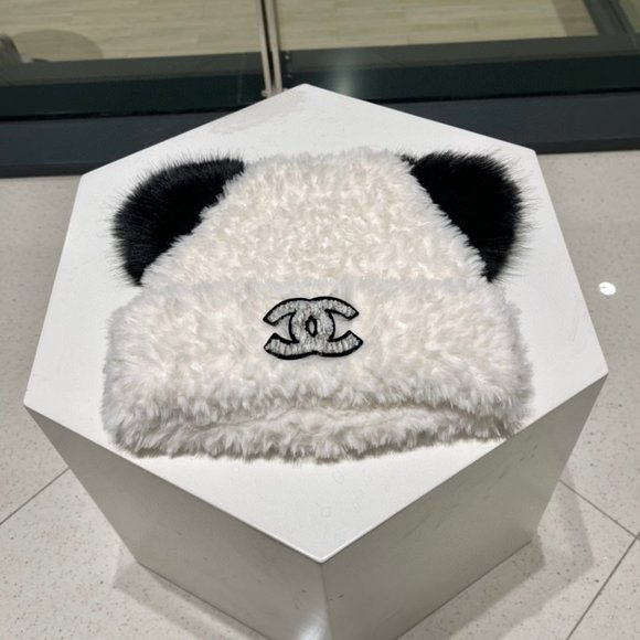 ?✨AUTHENTIC✨?CHANEL hat main image 7